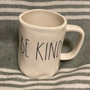 Rae‎ Dunn “Be Kind” Coffee Mug
